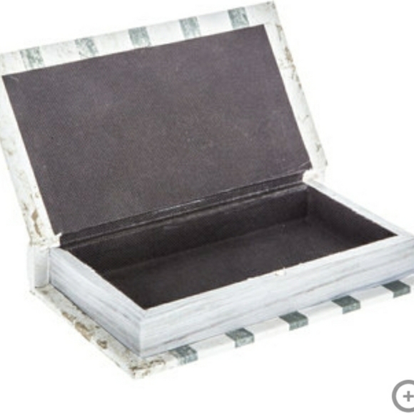 Striped Distressed Book Box - Picture 3 of 3